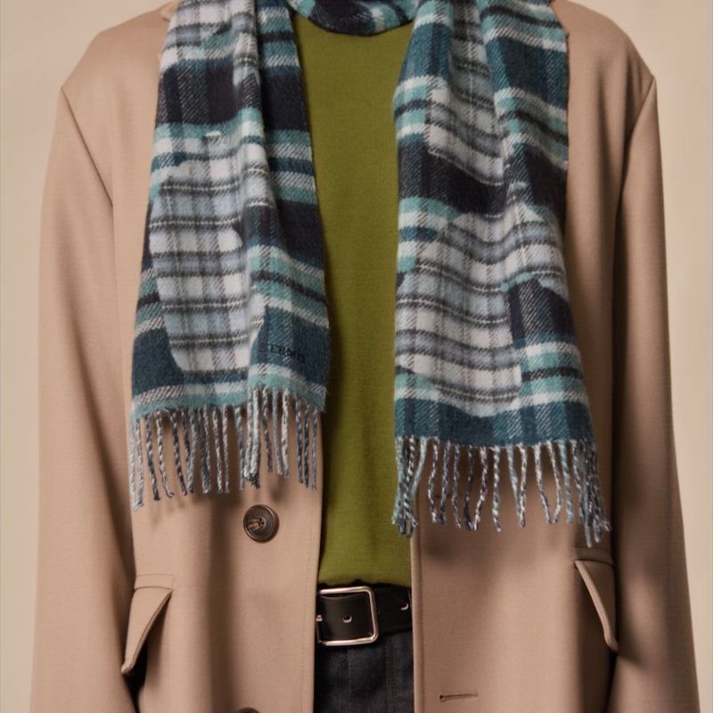 394836T 04_VIDEO_2-AVS?wid=800